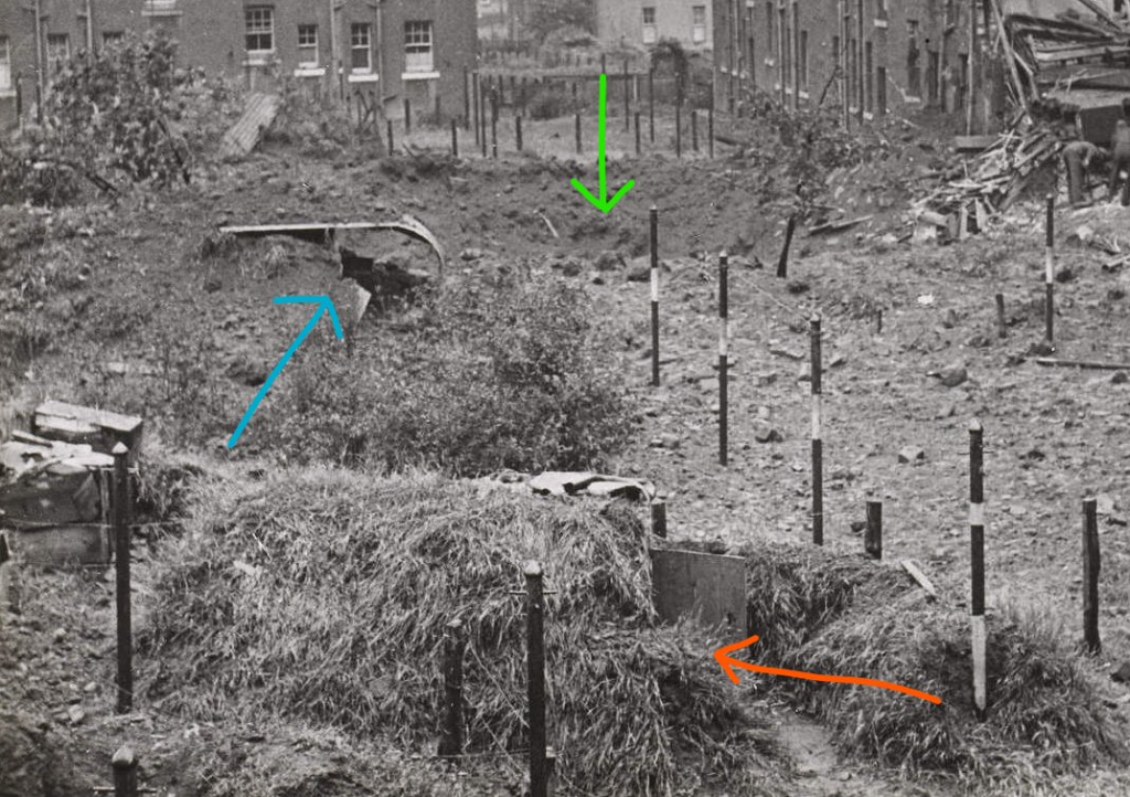 Air raid shelters in the back greens of Loaning Road. © Edinburgh City Libraries